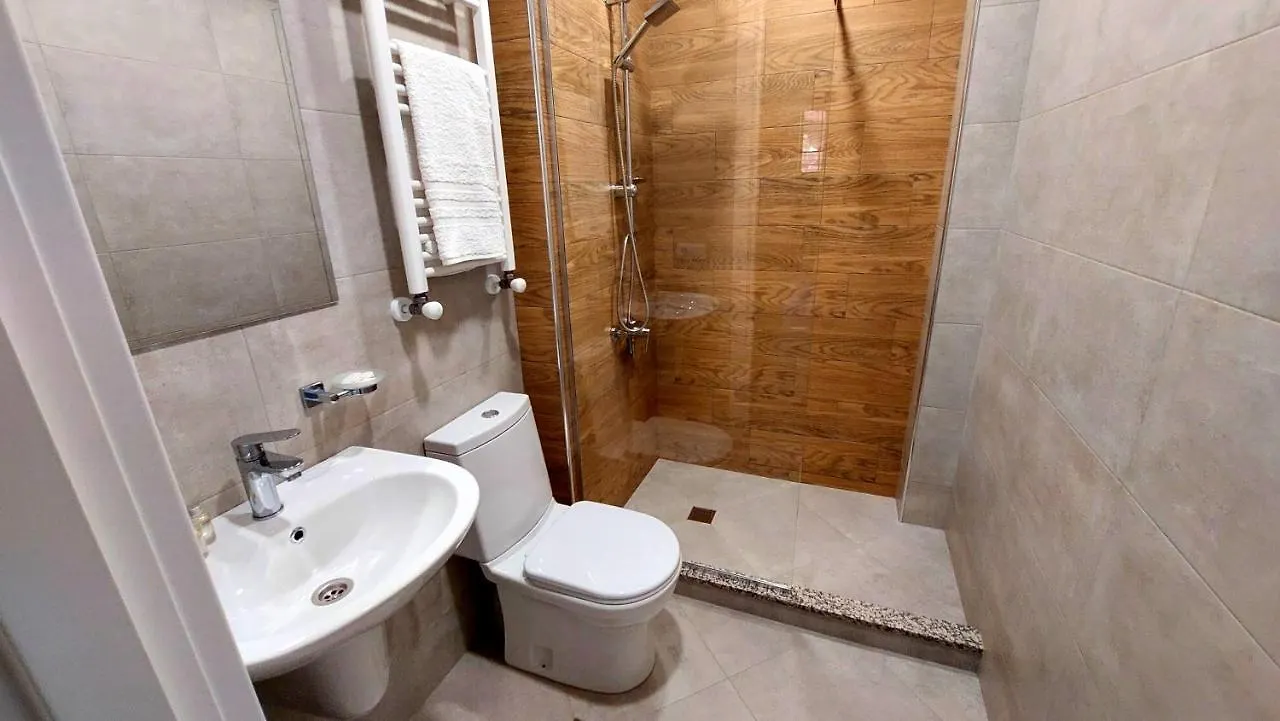 Falcon Boutique Hotel Tbilisi 3*,  Georgien